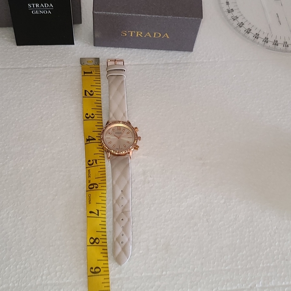 Ladies watch - Picture 5 of 9